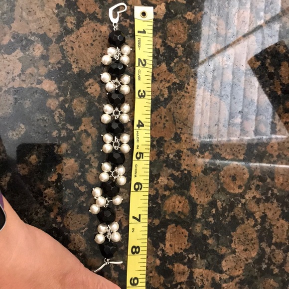 Handcrafted bracelet. - Picture 6 of 6